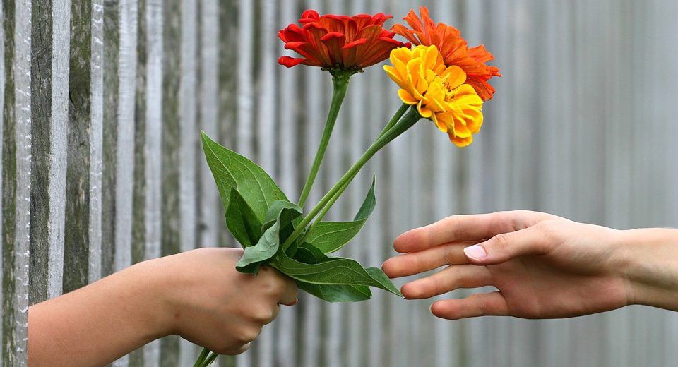 WHY GIVING CREATES MORE HAPPINESS THAN GETTING