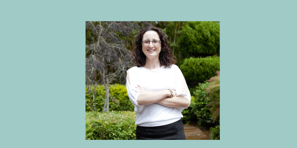 JOANNA OAKEY – THE HAPPINESS PARADOX