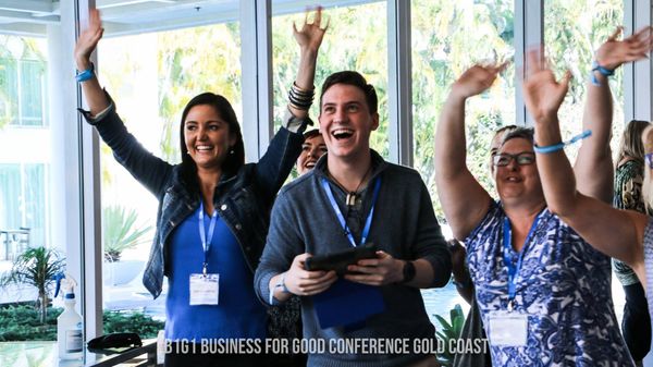 TRIPLE PUNDIT: B1G1- HOW TO MAKE YOUR BUSINESS CARD STAND OUT USEFULLY